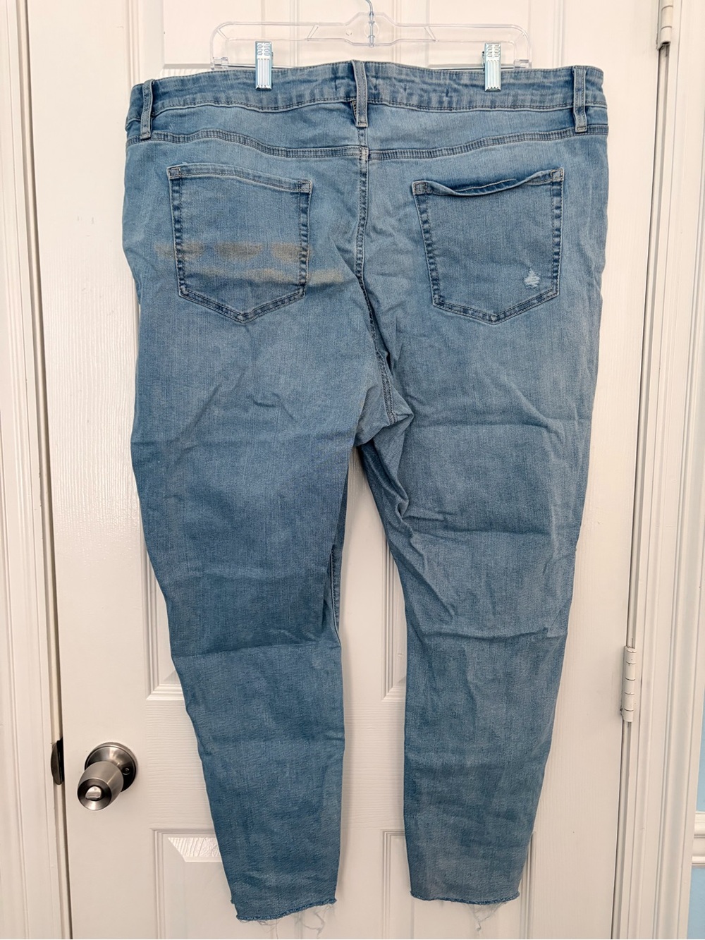 Womens Jean - Picture 3 of 3